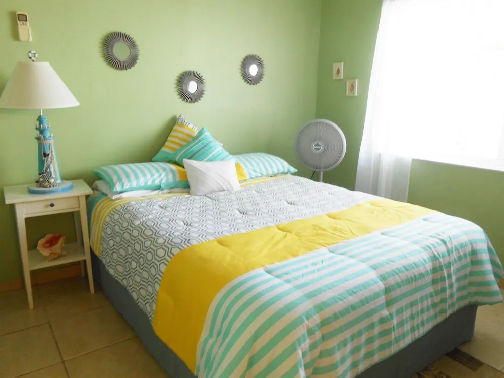 Hoopers Bay Villas George Town