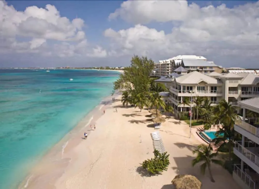 Caribbean Club Luxury Condo Hotel Seven Mile Beach