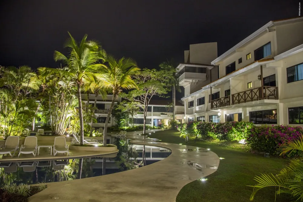 Coronado Luxury Club & Suites Nueva Gorgona