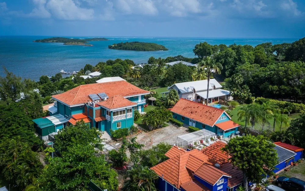 Hôtel Frégate Bleue Le Marin