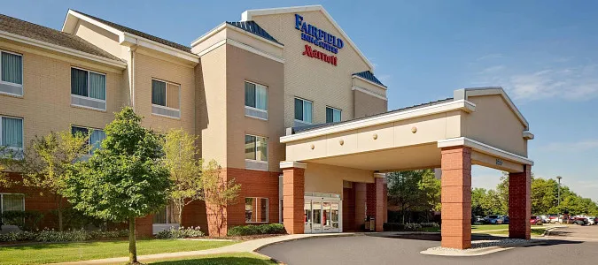 Fairfield Inn and Suites by Marriott Detroit Metro Airport Romulus Romulus