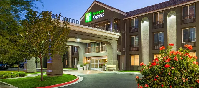 Holiday Inn Express LANCASTER Lancaster