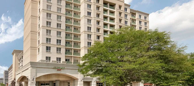 Courtyard by Marriott Tysons McLean McLean