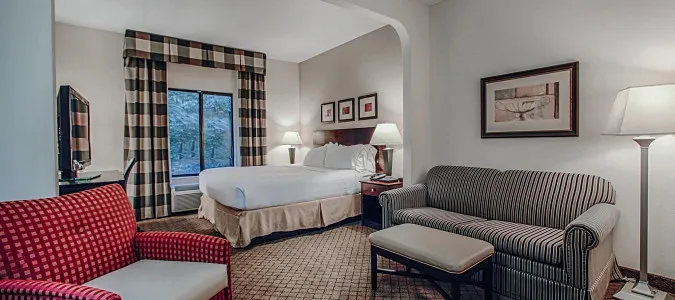 Holiday Inn Express & Suites ATLANTA-EMORY UNIVERSITY AREA Decatur