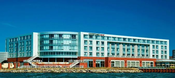 Courtyard by Marriott Erie Bayfront Erie