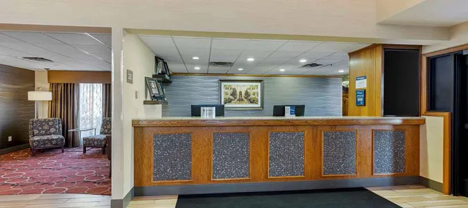 Best Western Falcon Plaza Bowling Green