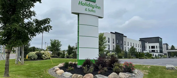 Holiday Inn & Suites SYRACUSE AIRPORT - LIVERPOOL Liverpool