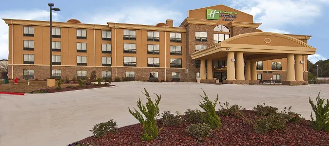 Holiday Inn Express & Suites JACKSON/PEARL INTL AIRPORT Pearl