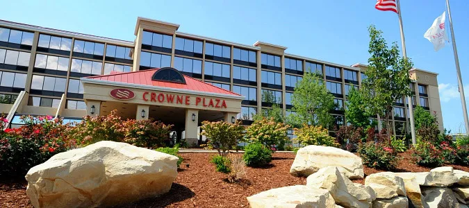 Crowne Plaza CLEVELAND AIRPORT Middleburg Heights