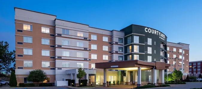 Courtyard by Marriott Charleston Downtown Civic Center Charleston