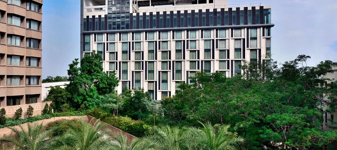 Courtyard by Marriott Hyderabad Hyderābād