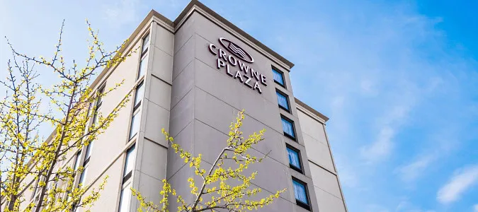 Crowne Plaza NEWARK AIRPORT Elizabeth