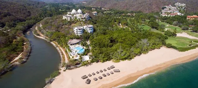 Deals On Santa María Huatulco, Mexico Resorts | Apple Vacations