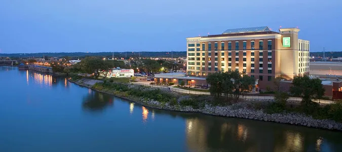 Embassy Suites by Hilton E Peoria Riverfront Conf Center East Peoria