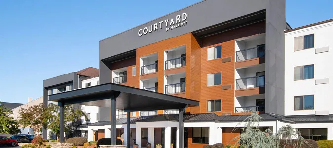 Courtyard by Marriott Burlington Burlington