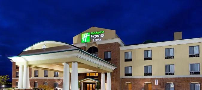 Holiday Inn Express & Suites BAY CITY Bay City