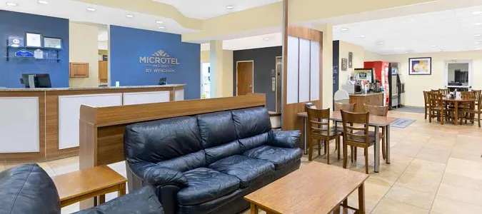 Microtel Inn & Suites by Wyndham Kearney Kearney