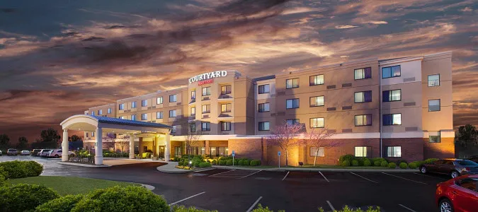 Courtyard by Marriott Fayetteville Fayetteville