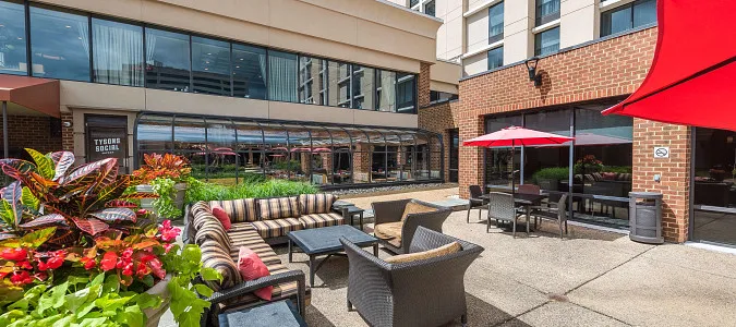 DoubleTree by Hilton McLean Tysons McLean