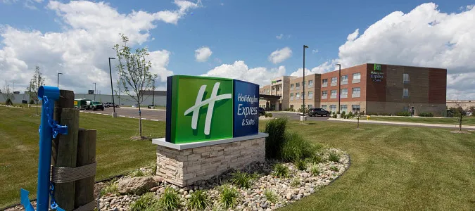 Holiday Inn Express & Suites MONROE Monroe