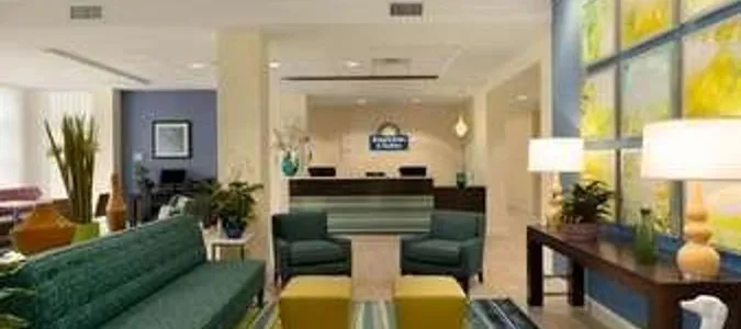 Days Inn & Suites by Wyndham Altoona Altoona