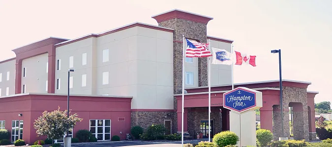 Hampton Inn Watertown Watertown