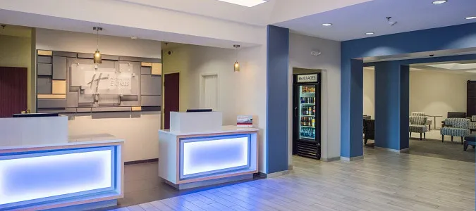 Holiday Inn Express & Suites BURLINGTON Burlington