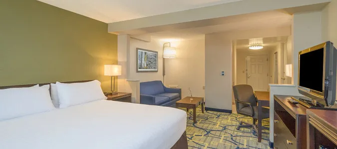 Holiday Inn Express & Suites EASTON Easton