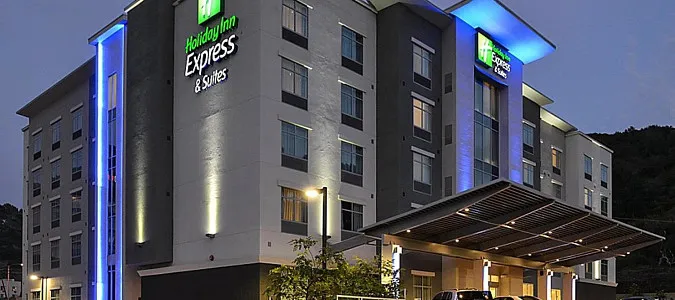 Holiday Inn Express & Suites JACKSONVILLE-CAMP LEJEUNE AREA Jacksonville