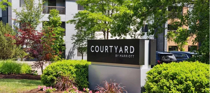 Courtyard by Marriott Burlington Williston Williston