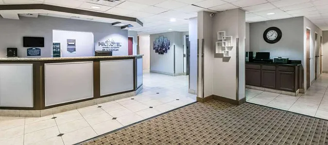 Microtel Inn & Suites by Wyndham Scott Lafayette Scott