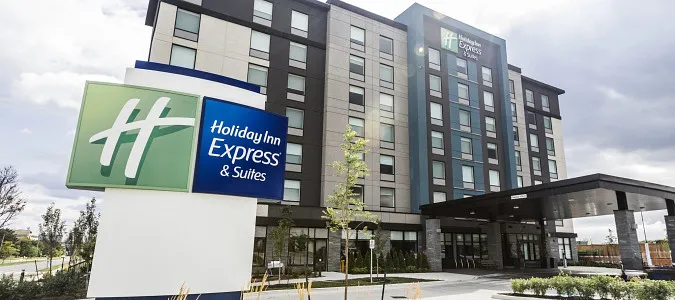 Holiday Inn Express & Suites TORONTO AIRPORT SOUTH Toronto