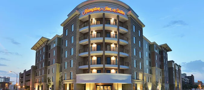 Hampton Inn and Suites Des Moines Downtown, IA Des Moines