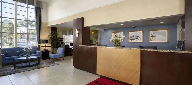 Ramada by Wyndham Costa Mesa/Newport Beach Costa Mesa