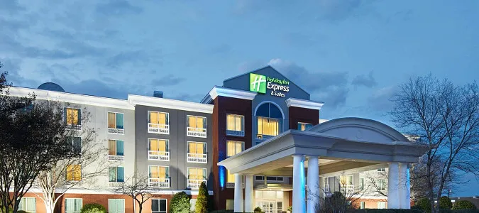 Holiday Inn Express & Suites I-26 & US 29 AT WESTGATE MALL Spartanburg