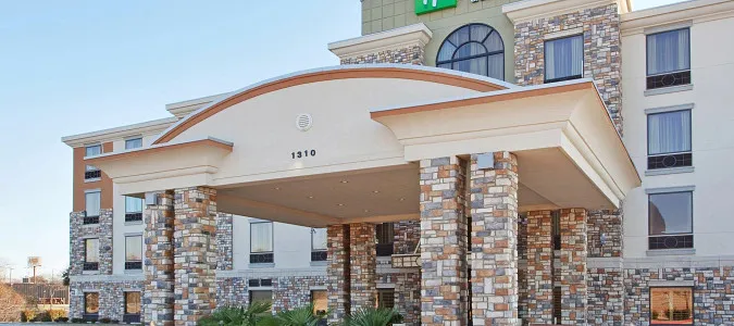 Holiday Inn Express & Suites DALLAS SOUTH - DESOTO DeSoto