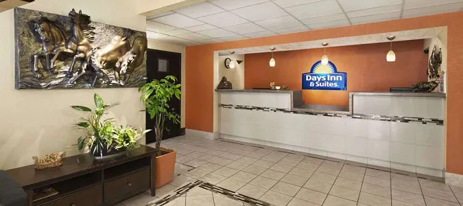 Days Inn & Suites by Wyndham Stevens Point Stevens Point