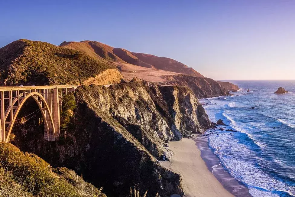 Top Paying RN Travel Jobs in Lancaster, CA | American Mobile